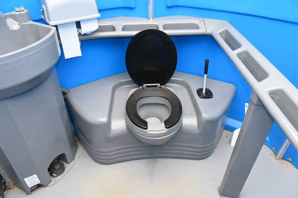 Best Portable restroom trailer rental  in Maywood Park, OR